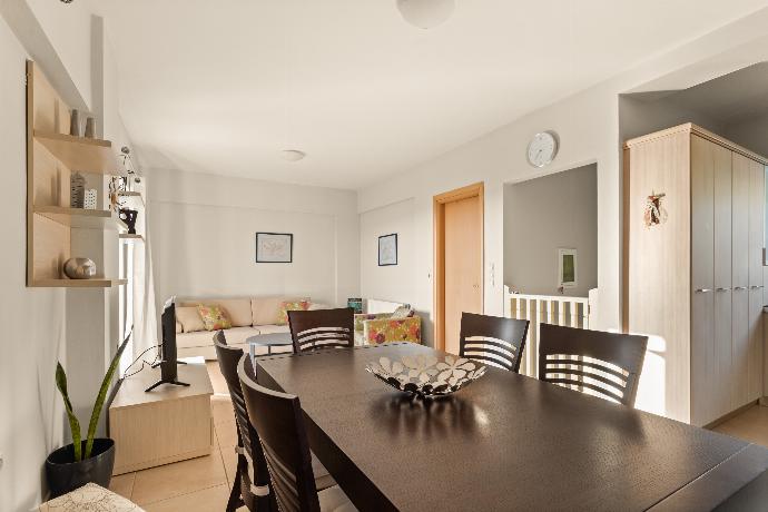  . - Villa Nora . (Photo Gallery) }}