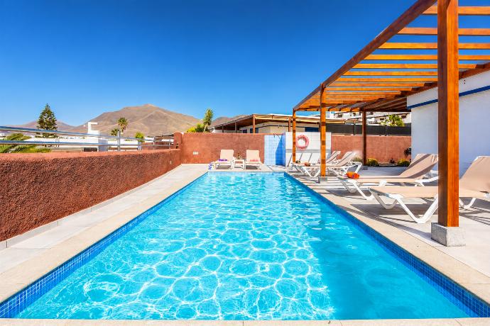 Private pool and terrace . - Villa Beyond . (Galleria fotografica) }}