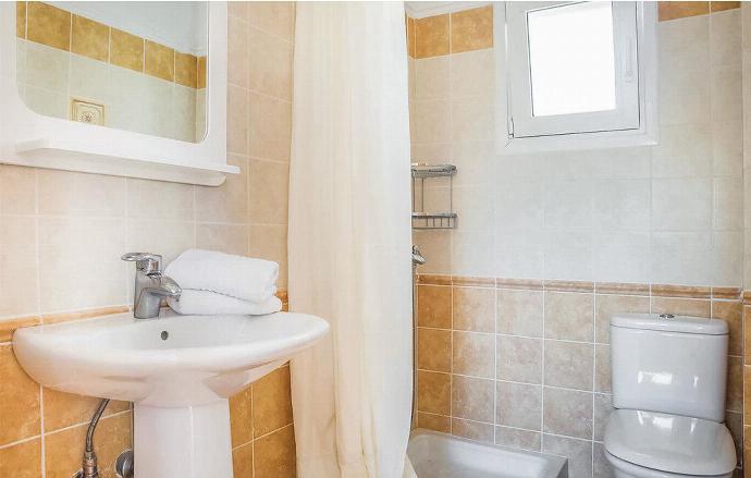En suite bathroom with shower . - Villa Kostis . (Photo Gallery) }}