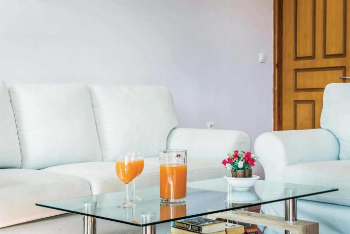 Living room . - Villa Alex . (Photo Gallery) }}