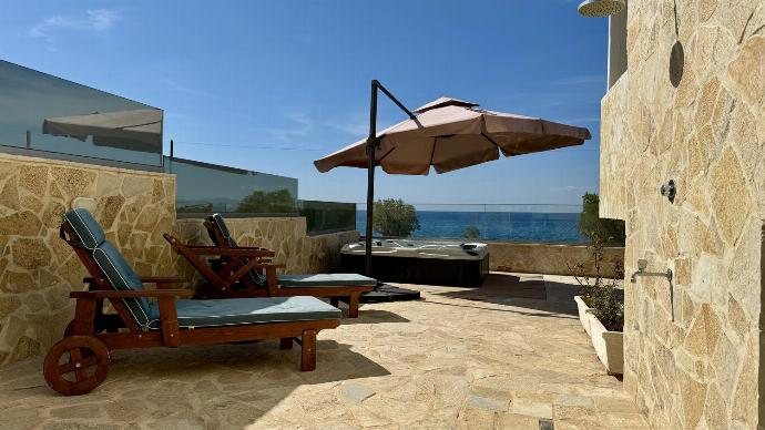  . - Villa Arkadia . (Photo Gallery) }}