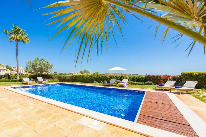 Private pool and terrace . - Villa Monte Rei . (Photo Gallery) }}