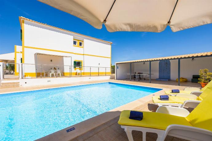 Beautiful villa with private pool, terrace, and garden . - Villa Sol Nascente . (Photo Gallery) }}