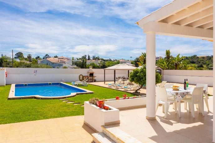 Private pool and terrace . - Villa Marlene . (Photo Gallery) }}