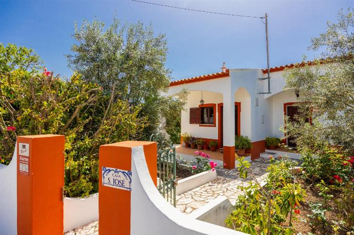 Beautiful villa . - Casa Sao Jose . (Photo Gallery) }}