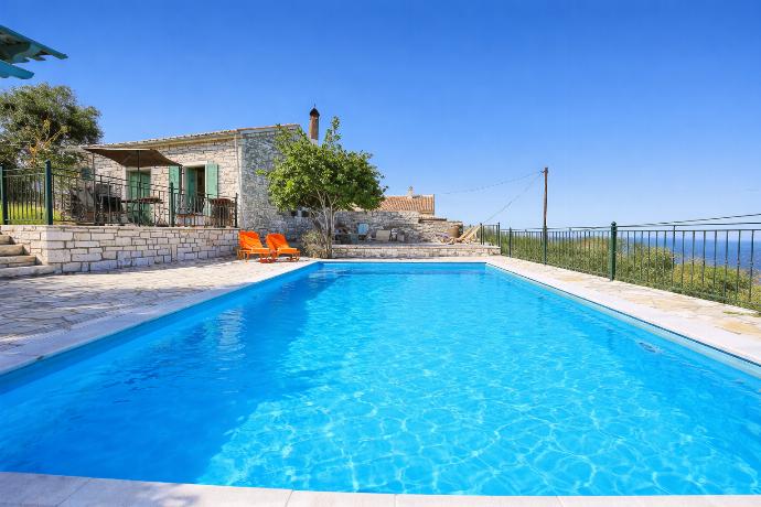  . - Villa Agathi . (Photo Gallery) }}