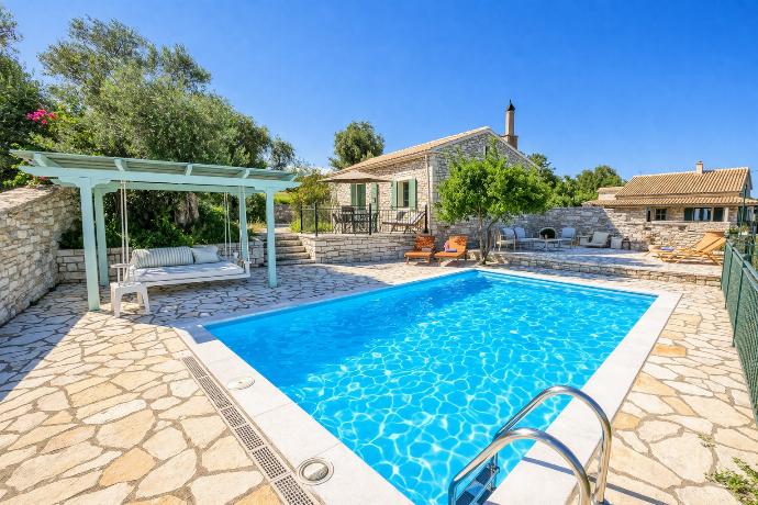  . - Villa Agathi . (Photo Gallery) }}