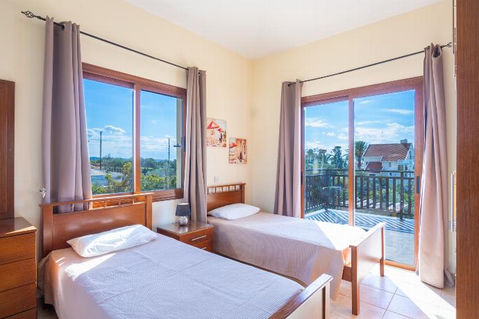 Villa Sunlove