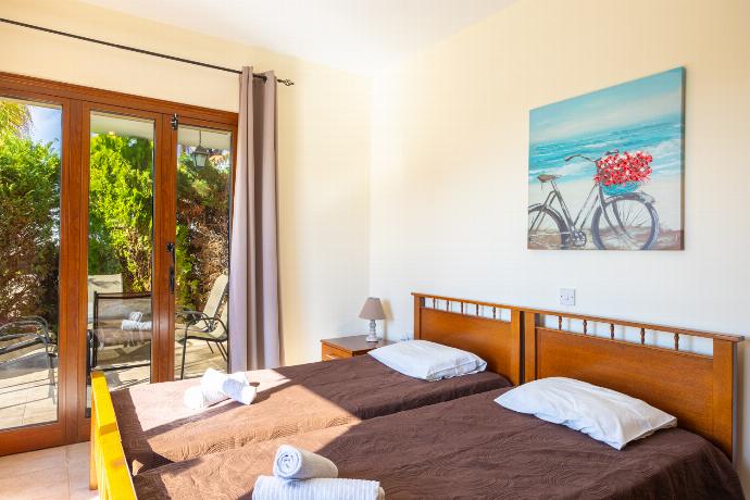 Villa Sunlove