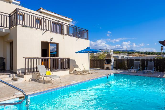 Villa Sunlove