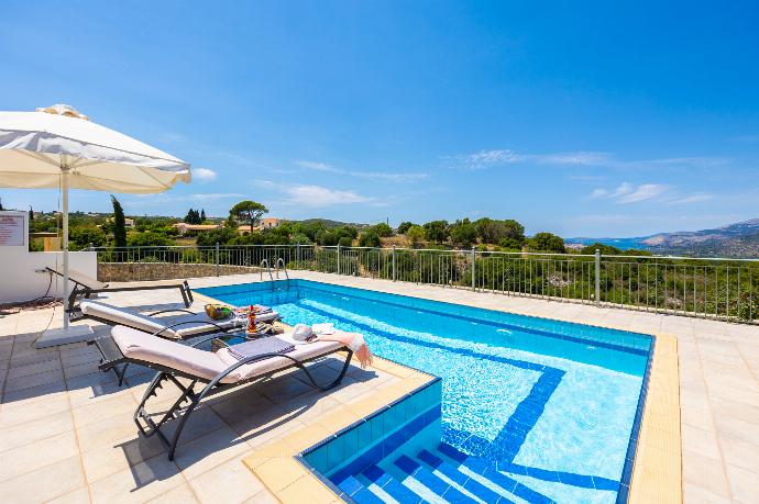 Europe Villa Io