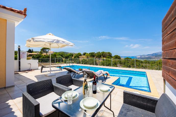 Europe Villa Io