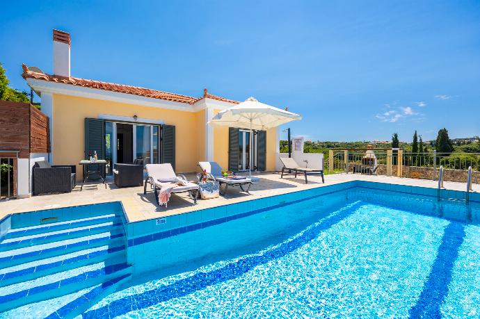 Europe Villa Io