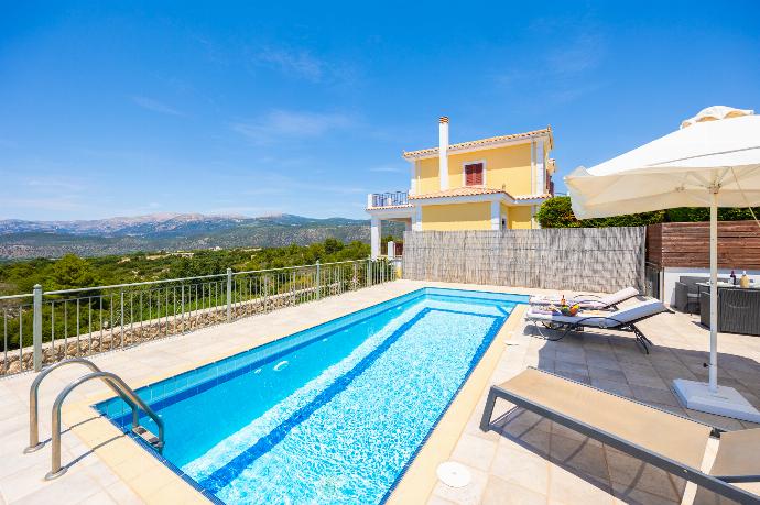 Europe Villa Io
