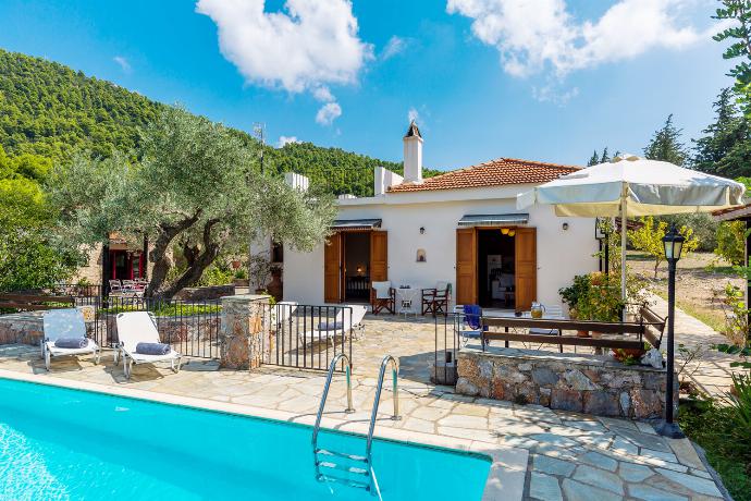  . - Villa Ioanna . (Photo Gallery) }}