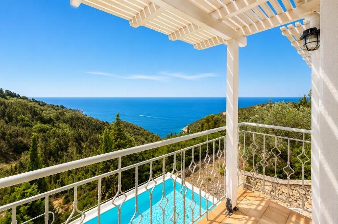 Villa Bougainvillea