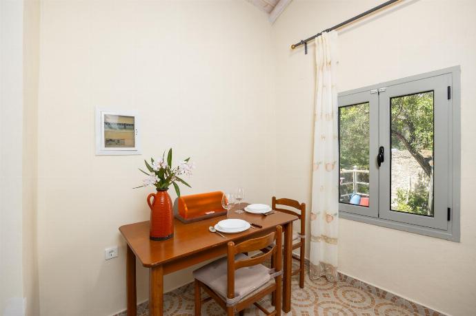 Open-plan cottage with double bed, dining area, kitchen, bathroom, A/C, WiFi internet, and TV . - Eleni Cottage . (Photo Gallery) }}