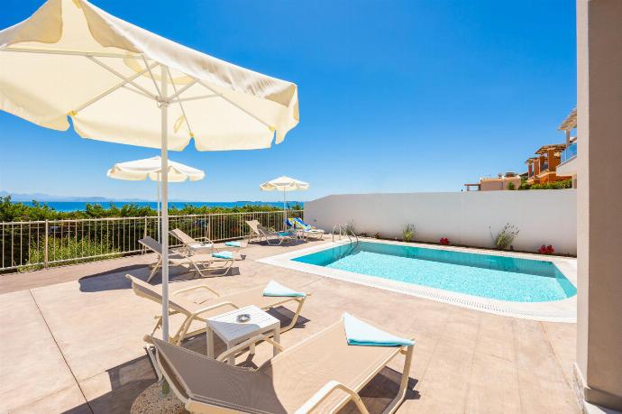 Villa Alora