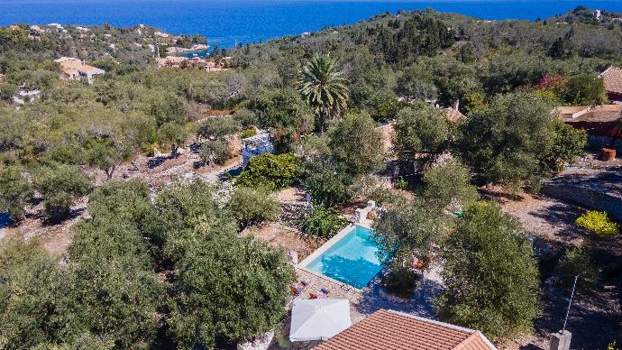 Beautiful villa with private pool and terrace . - Villa Hara . (Galleria fotografica) }}