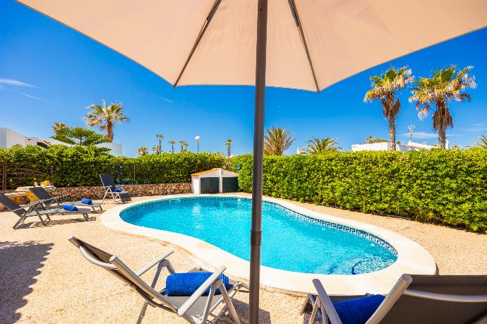 Private pool and terrace . - Villa Miguel Dos . (Galerie de photos) }}