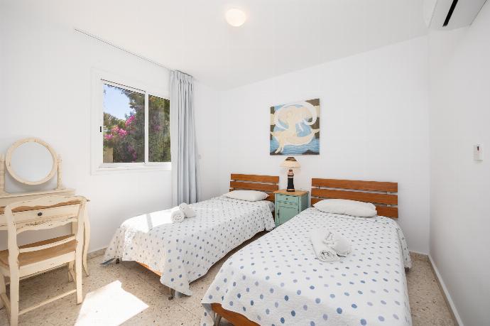 Latchi Pool View Apartment
