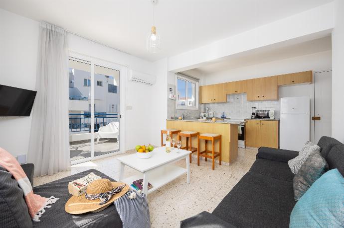 Seafront Latchi Apartment
