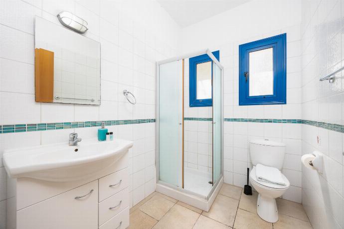  . - Villa Poseidonas . (Photo Gallery) }}