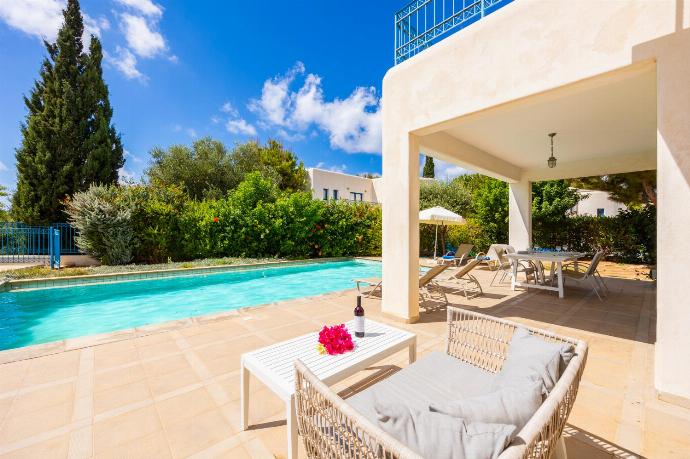 Private pool and terrace . - Villa Athina Ena . (Photo Gallery) }}