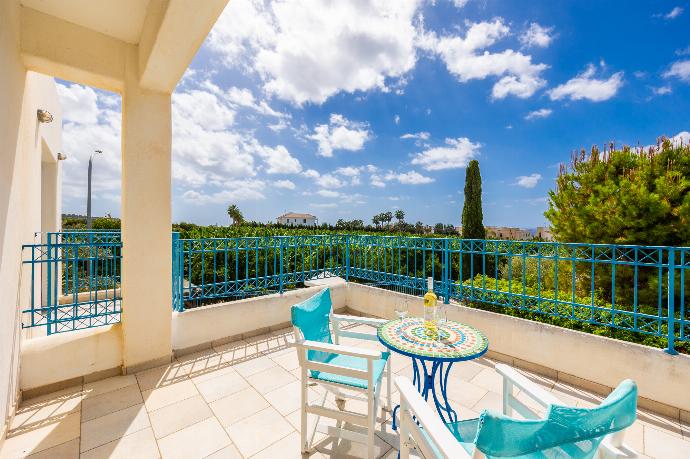 Balcony . - Villa Estia . (Photo Gallery) }}