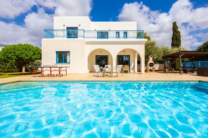 Beautiful villa with private pool and terrace . - Villa Artemis . (Photo Gallery) }}