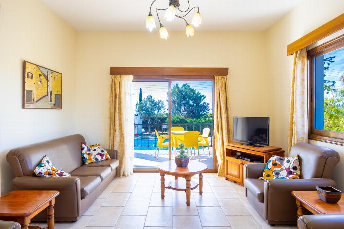  . - Villa Natasha . (Photo Gallery) }}