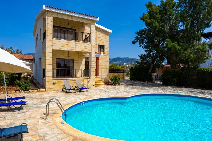  . - Villa Natasha . (Photo Gallery) }}