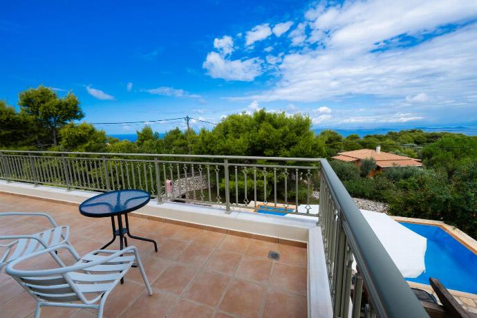  . - Villa Eudora . (Photo Gallery) }}