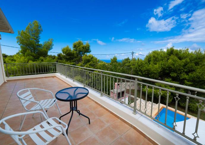  . - Villa Eudora . (Photo Gallery) }}