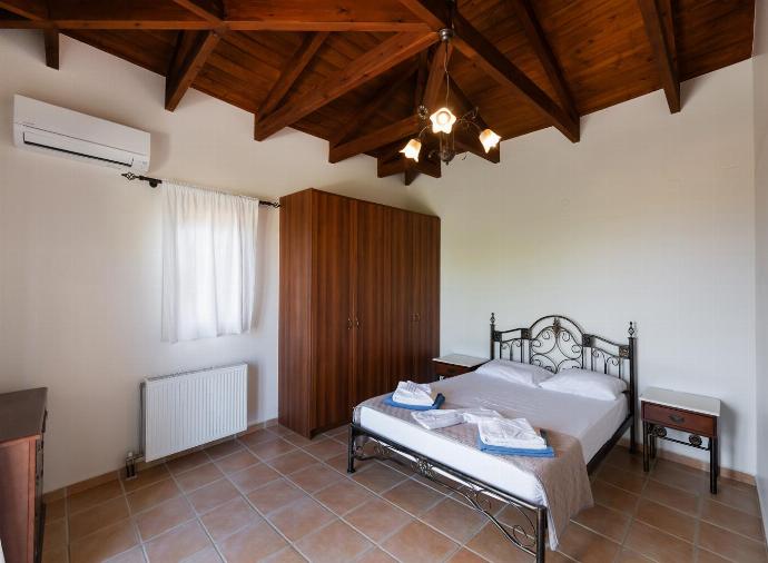  . - Villa Eudora . (Photo Gallery) }}
