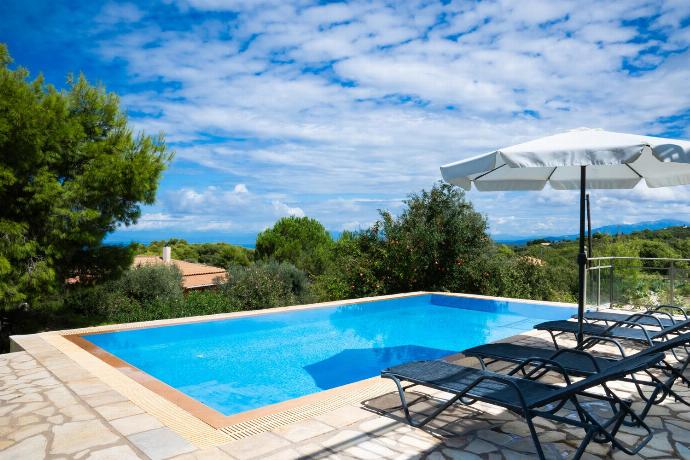  . - Villa Eudora . (Photo Gallery) }}