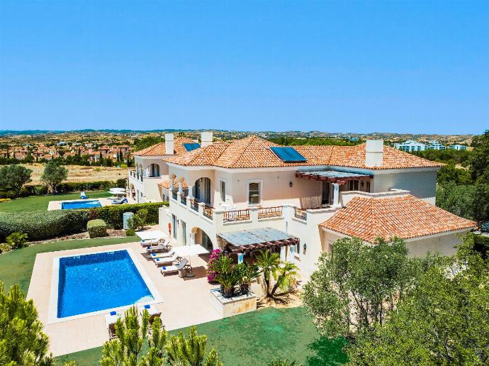 Villa Monte Rei Golf