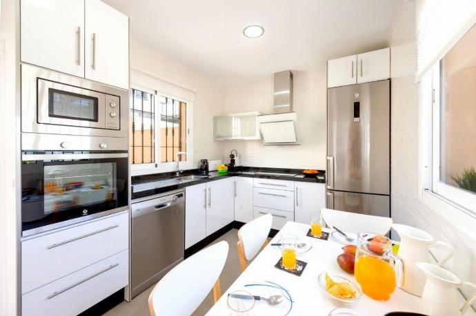  . - Casa Eva . (Photo Gallery) }}