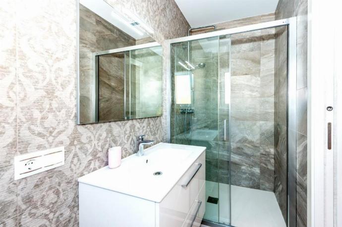  . - Casa Eva . (Photo Gallery) }}