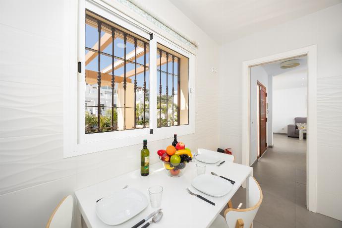 Equipped kitchen . - Casa Eva . (Photo Gallery) }}
