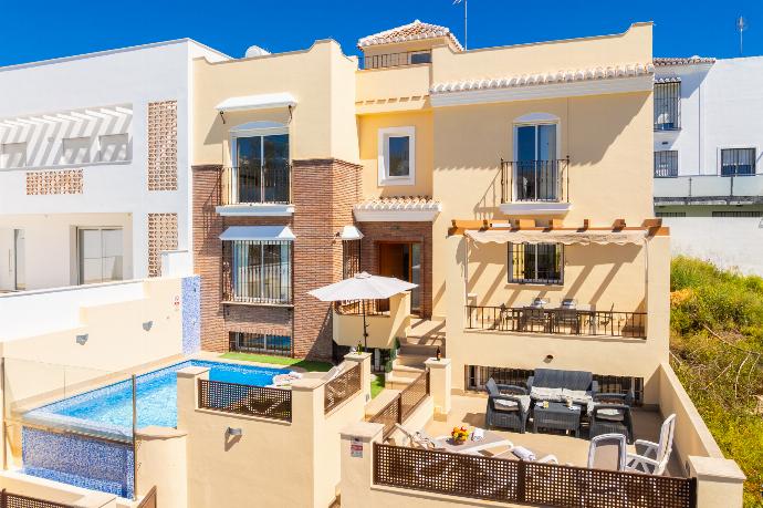 Beautiful villa with private pool and terrace . - Casa Eva . (Photo Gallery) }}