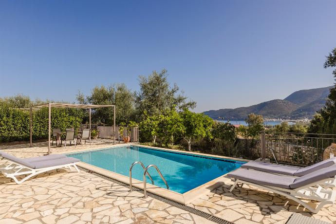 Villa Irineos