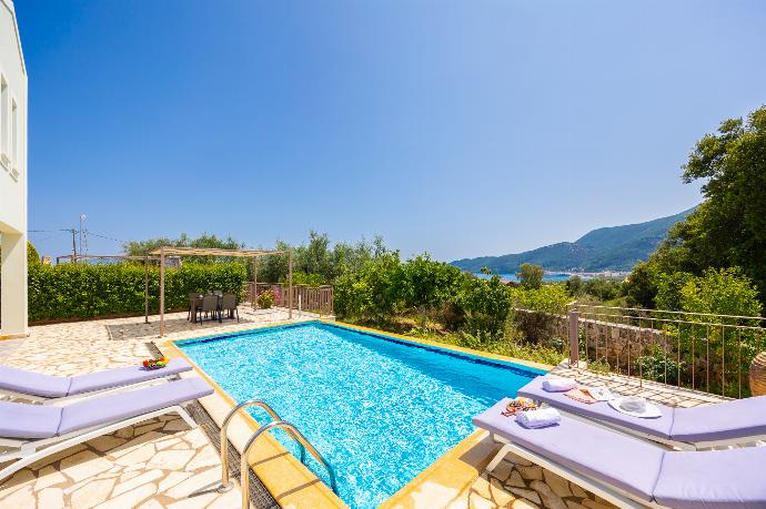 Villa Irineos