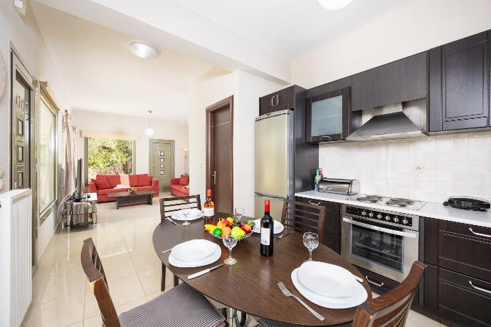 Equipped kitchen . - Villa Irineos . (Photo Gallery) }}