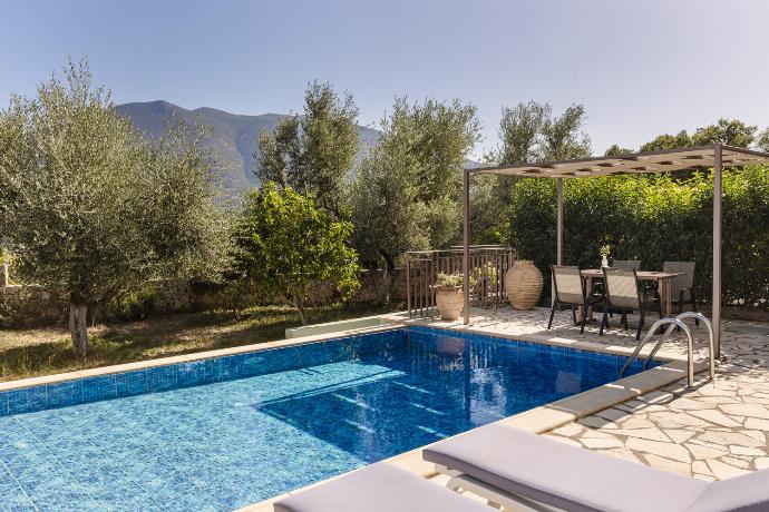  . - Villa Pinelopi . (Photo Gallery) }}