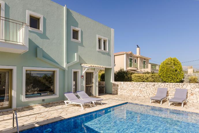 , . - Villa Pinelopi . (Photo Gallery) }}