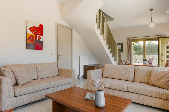  . - Villa Pinelopi . (Photo Gallery) }}