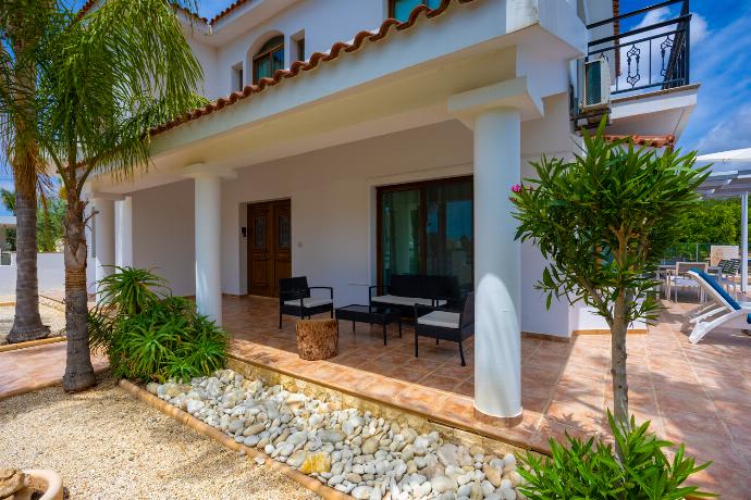  . - Villa Corallina . (Photo Gallery) }}