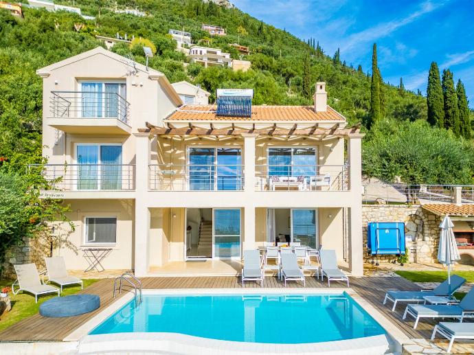 . - Villa Penelope . (Photo Gallery) }}