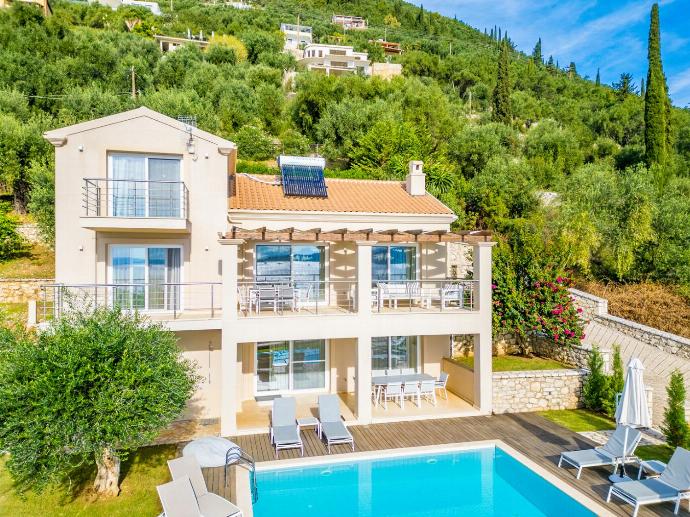  . - Villa Penelope . (Photo Gallery) }}